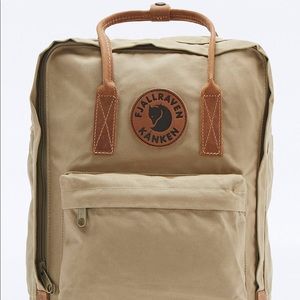 LOOKING FOR Kanken no 2 Laptop 15” in Sand
